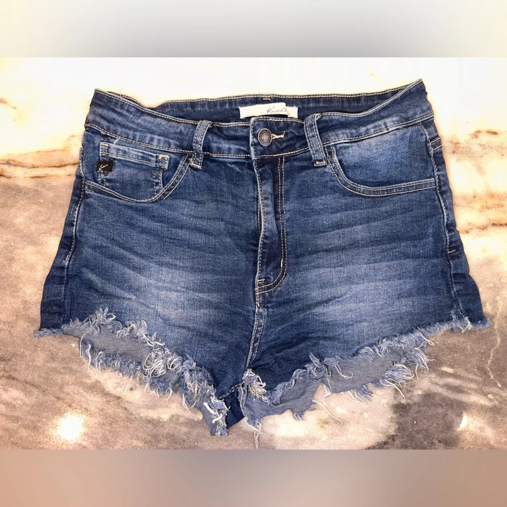 EUC Kancan Distressed Cutoff Denim Blue Women's‎ Shorts Size 9/28